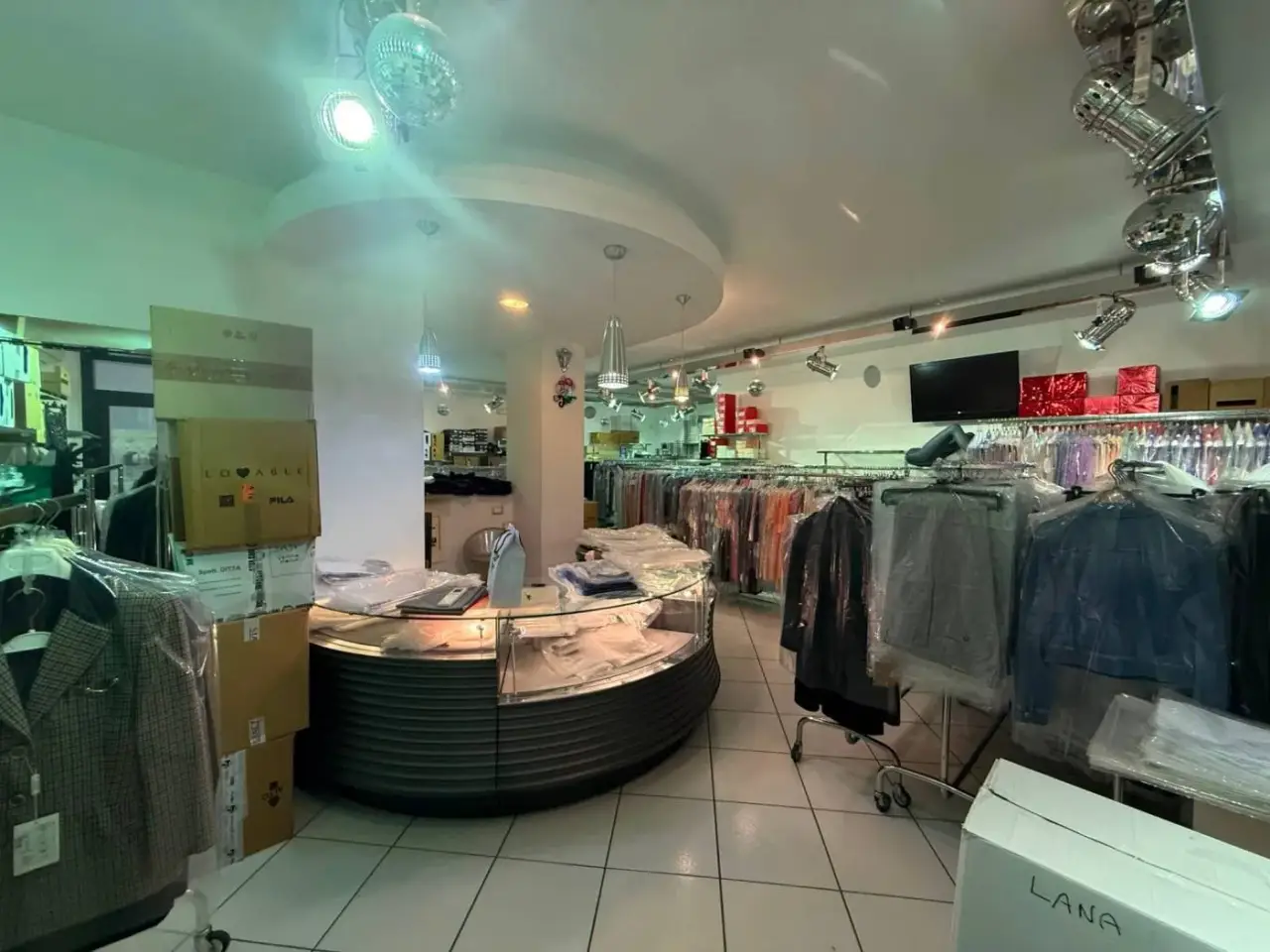Locale commerciale in Indirizzo Via Nazionale 149, Firenze, {3} - Foto 1