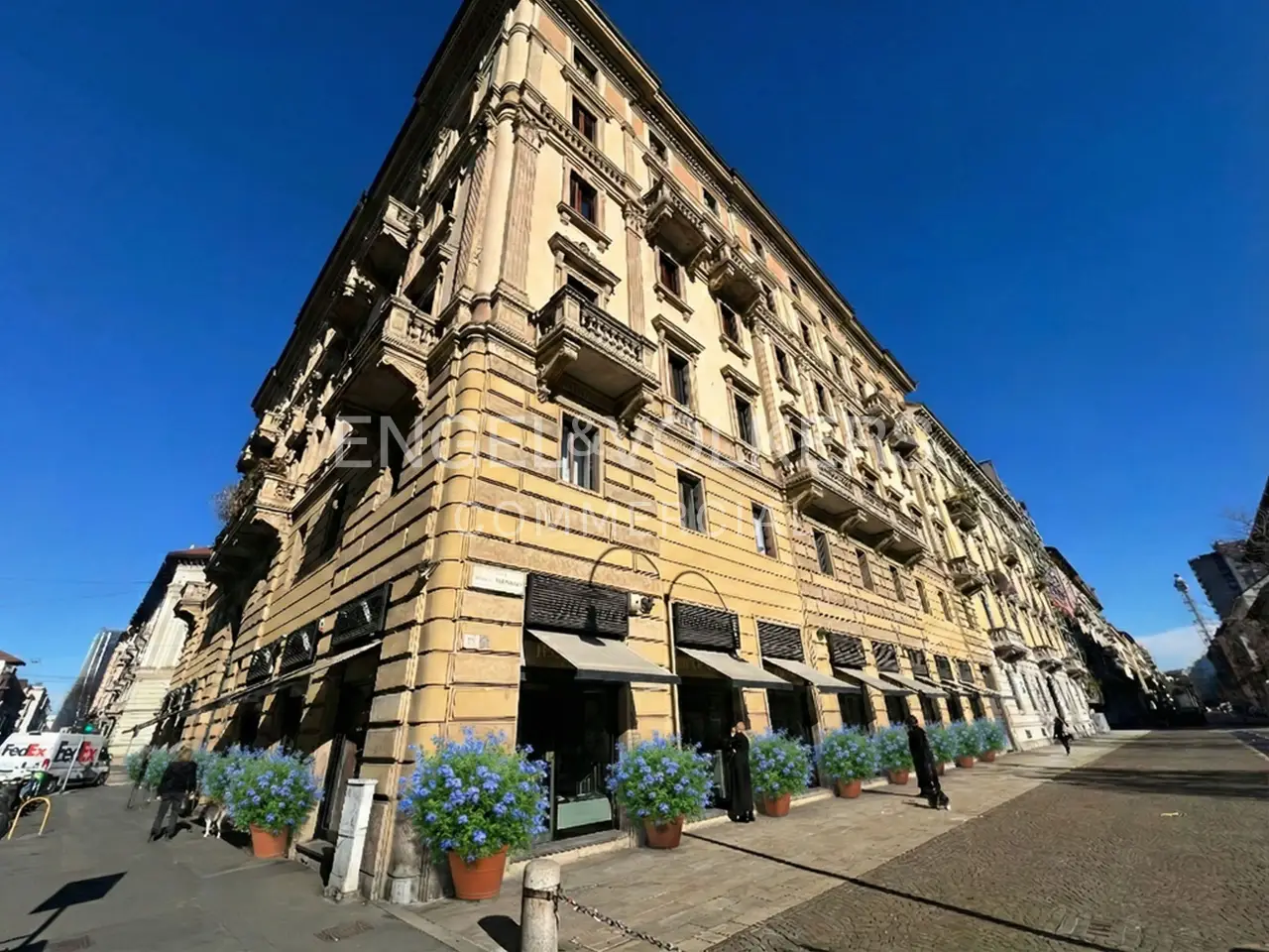Negozio in Via Lorenzo Mascheroni 12, Milano, {3} - Foto 1