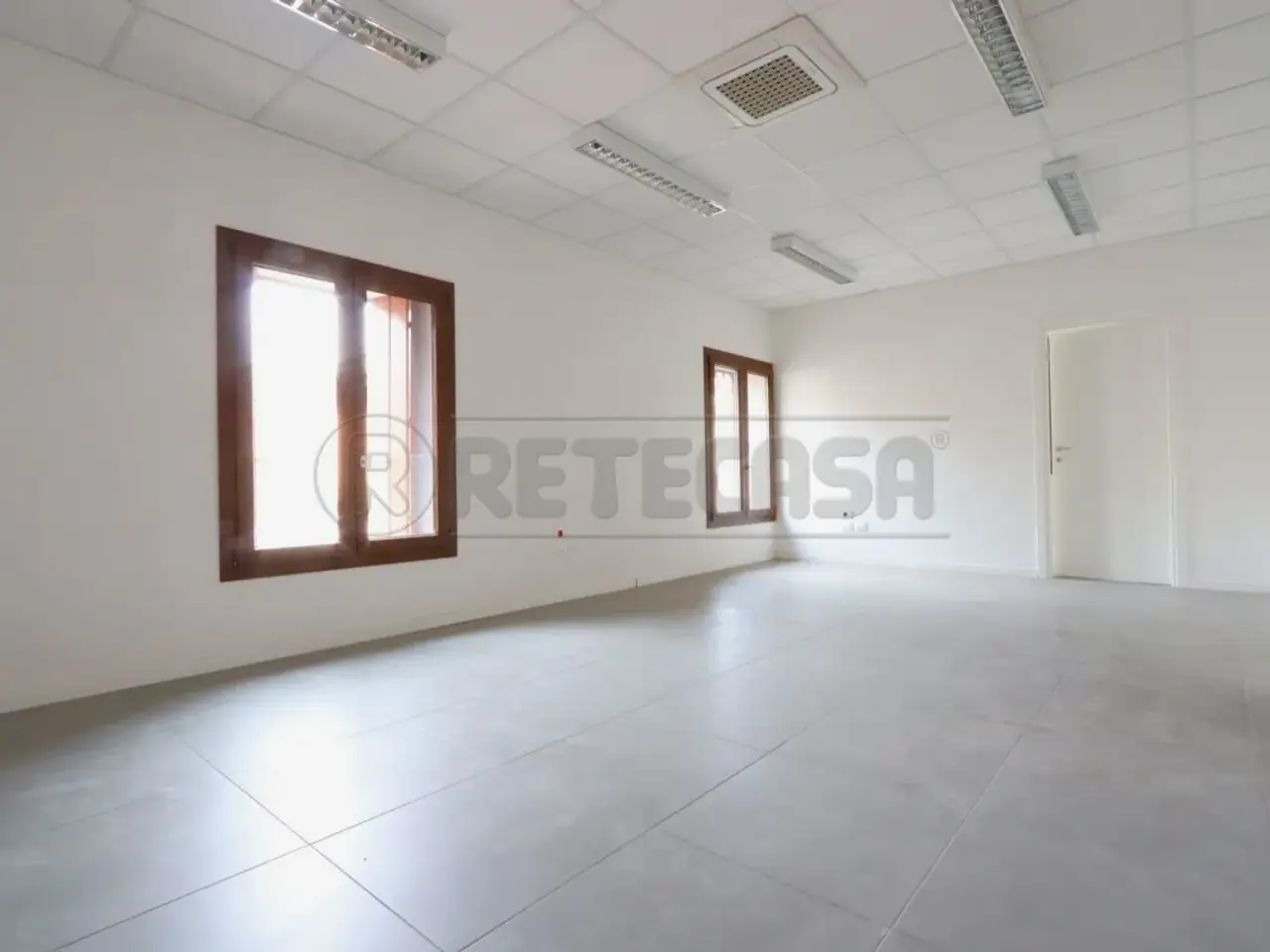 Ufficio in Contra Giuseppe Garibaldi 55, Vicenza, {3} - Foto 2