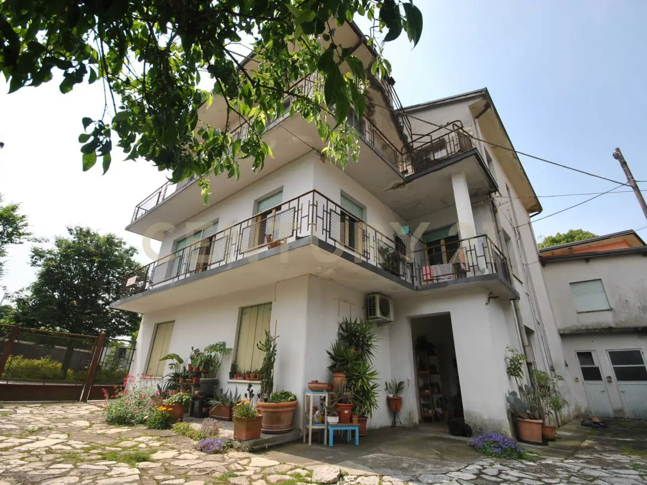 Palazzina commerciale in Via Molini 36, Valdobbiadene, {3} - Foto 2