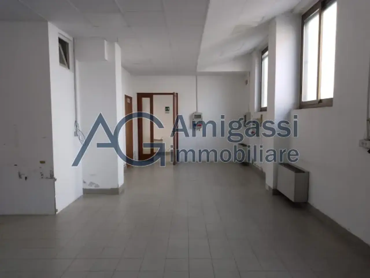 Capannone in , Bergamo, {3} - Foto 1