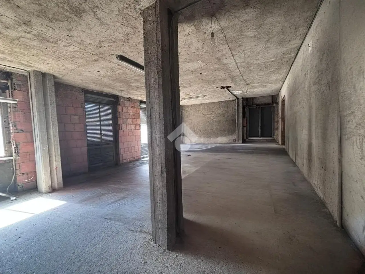 Magazzino in Via Nazionale 184, Costa Volpino, {3} - Foto 2