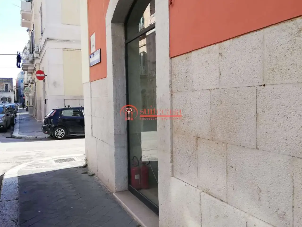 Negozio in Via Amedeo, Trani, {3} - Foto 2