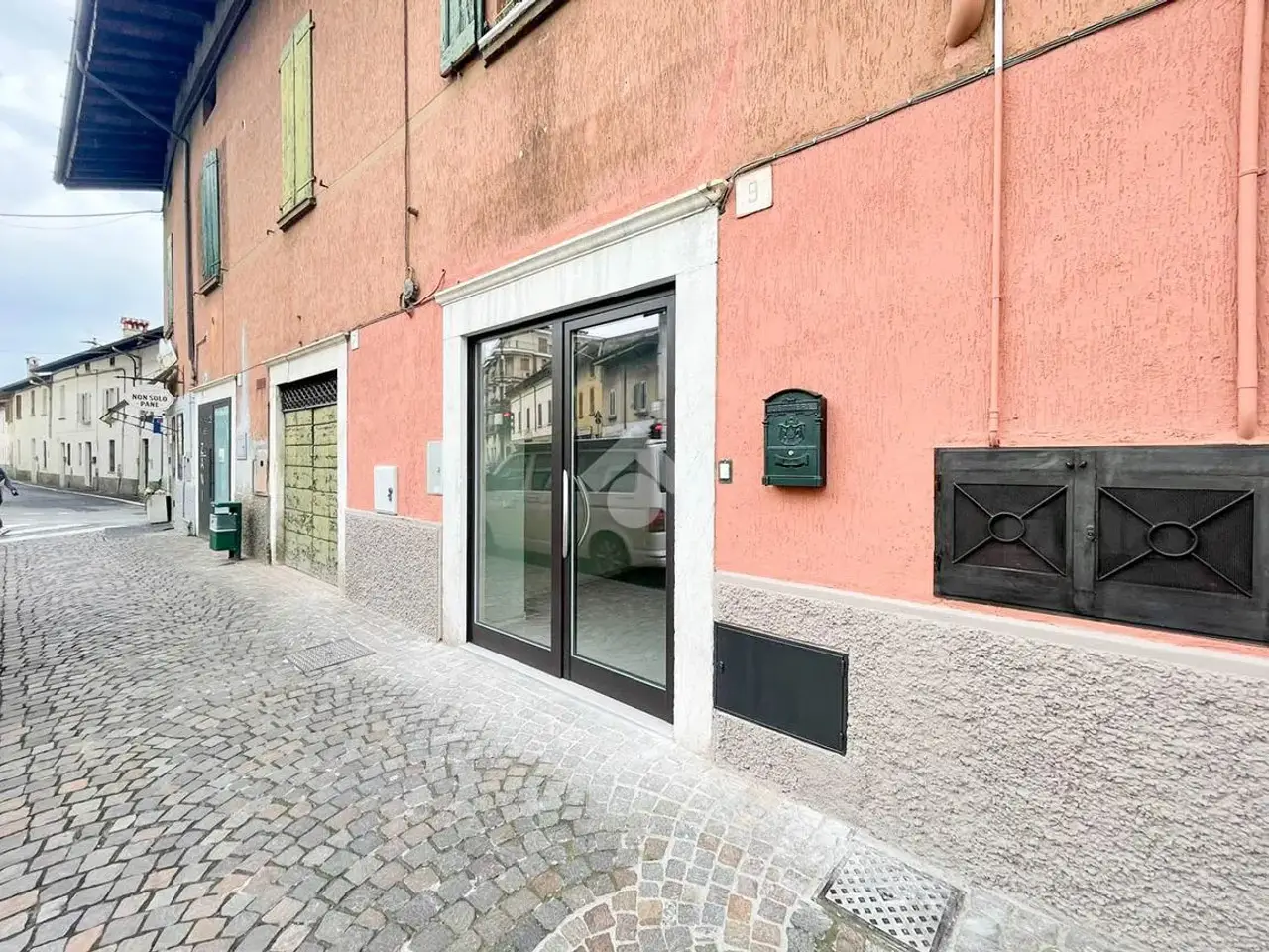 Ufficio in Largo G. Garibaldi 9, Coccaglio, {3} - Foto 1