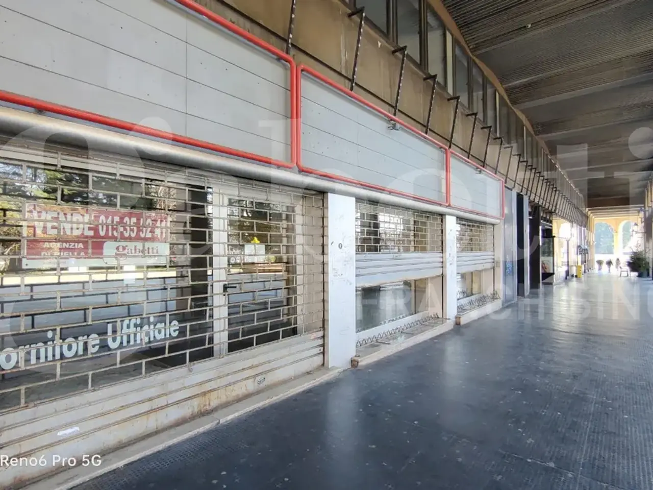 Centro commerciale in Piazza Vittorio Veneto 17, Biella, {3} - Foto 2
