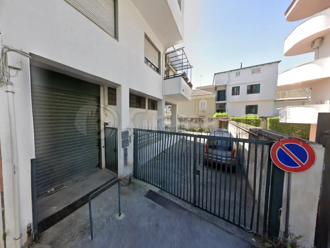 Parcheggio chiuso in , Giugliano In Campania, {3} - Foto 1