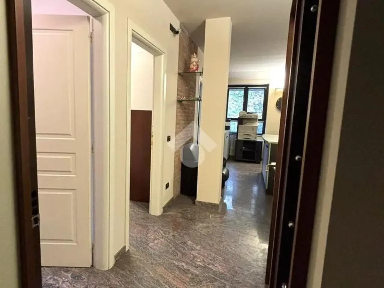 Ufficio in Via Monsignor Rossi 21, Romano Di Lombardia, {3} - Foto 2