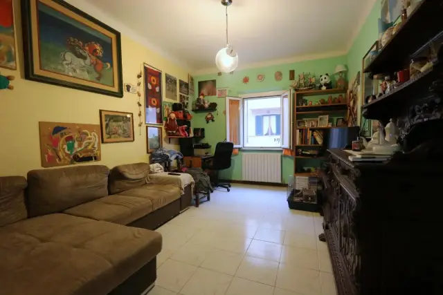 4-room flat, Calci - Photo 1