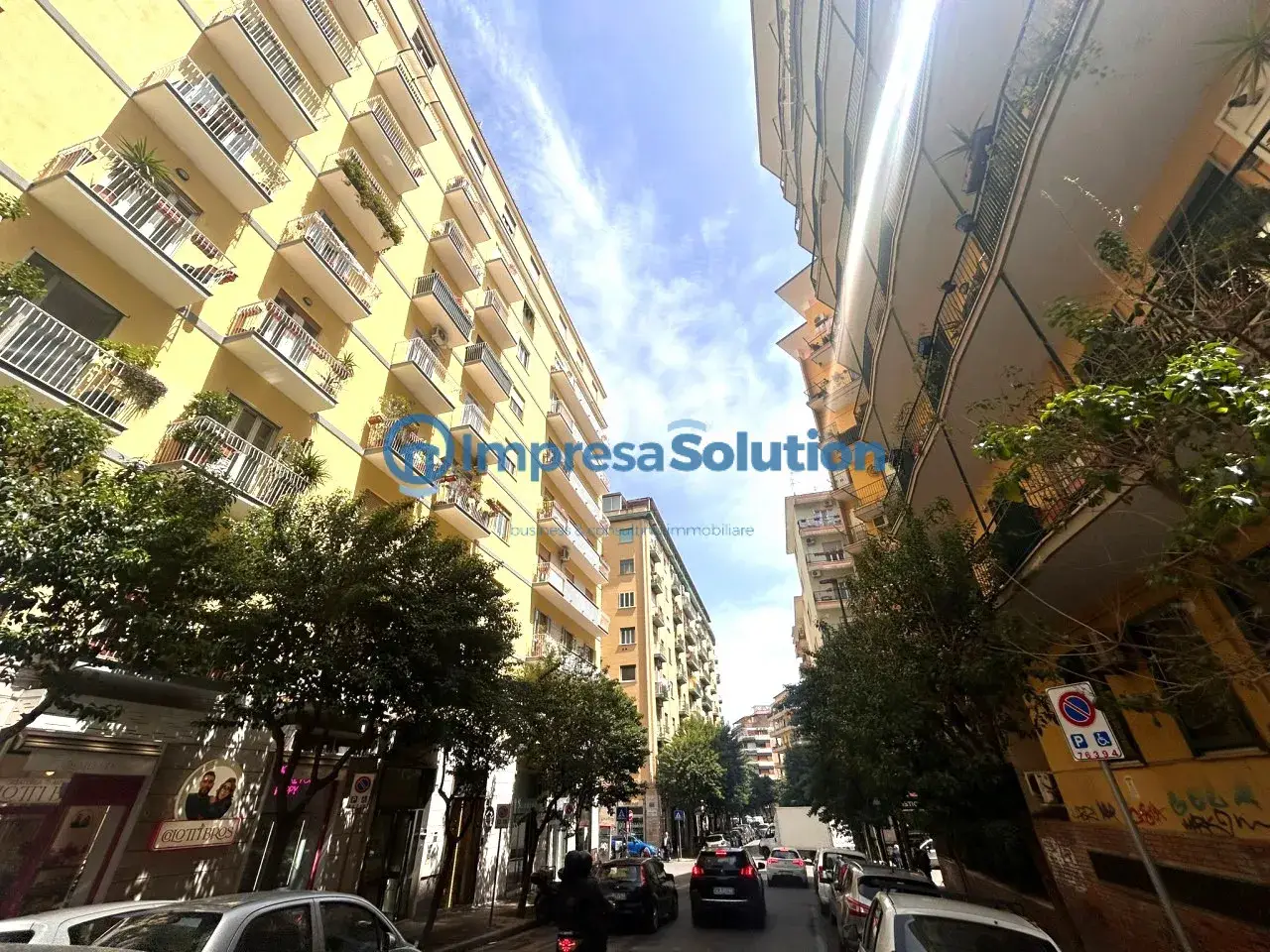 Negozio in Via Giuseppe Orsi, Napoli, {3} - Foto 2