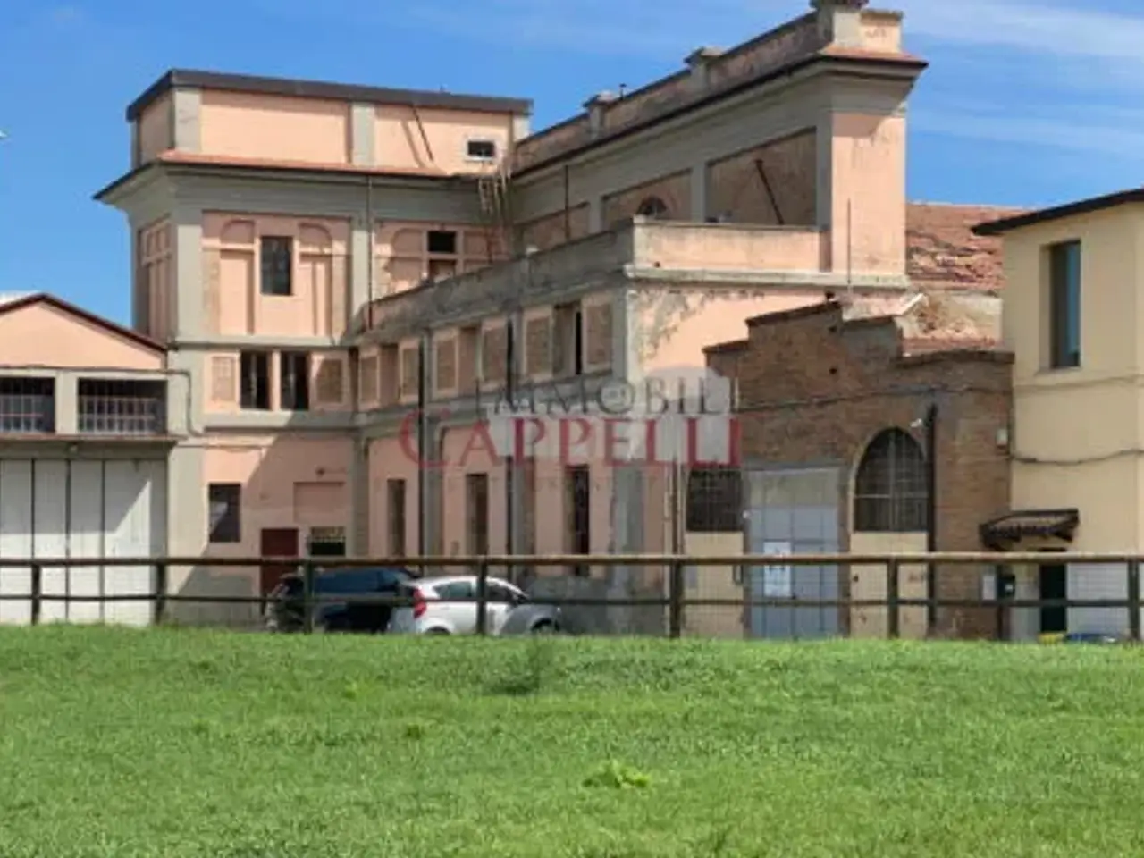 Fabbricato misto in Forlì, Via dei Molini, 17, Forlì, Forli', {3} - Foto 2