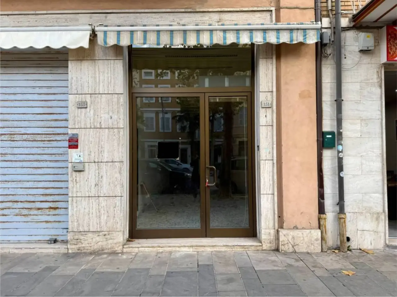Locale commerciale in Indirizzo Corso Umberto I 151, Civitanova Marche, {3} - Foto 2