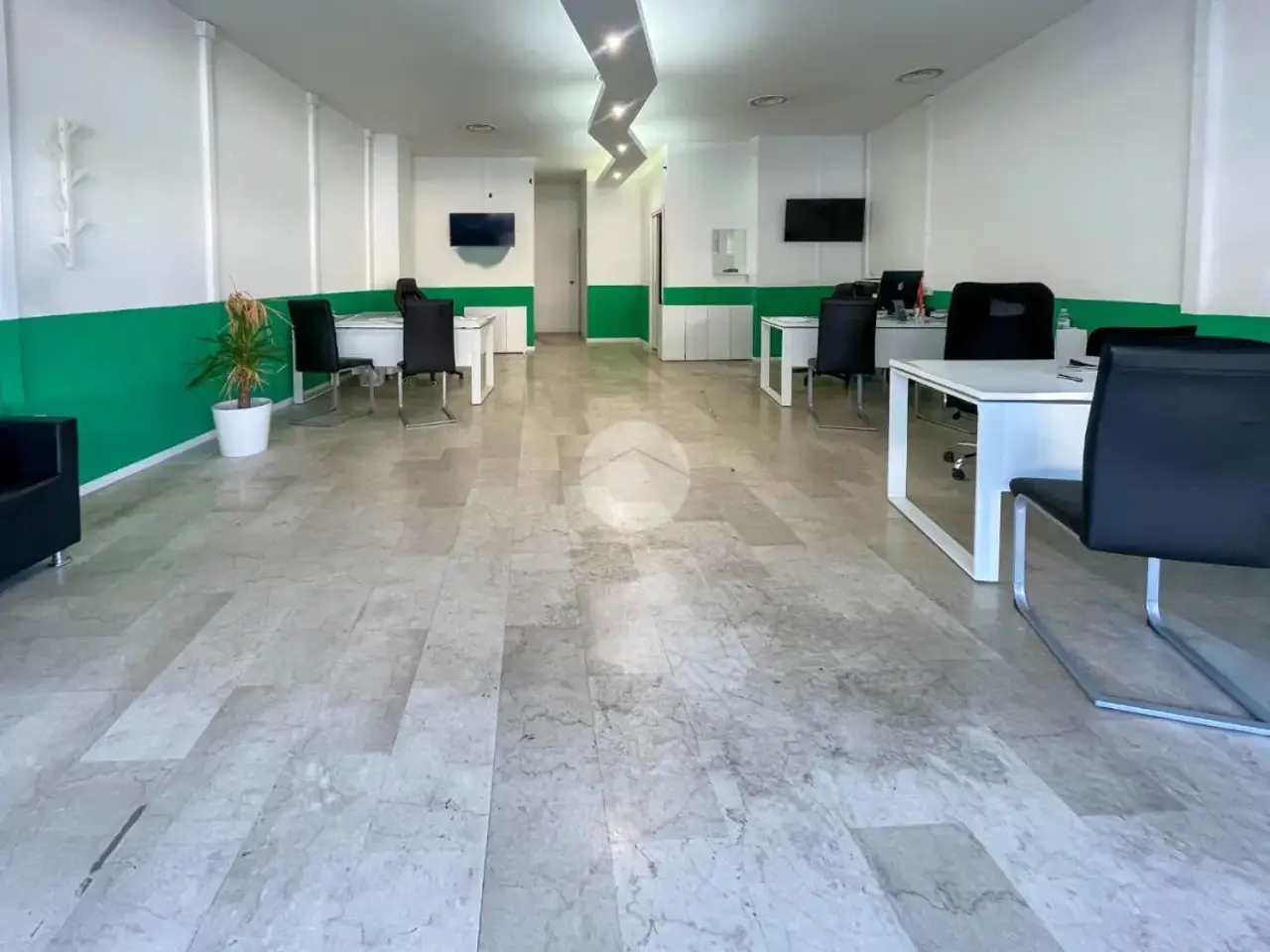 Negozio in Viale Sant'Eufemia 94, Brescia, {3} - Foto 1