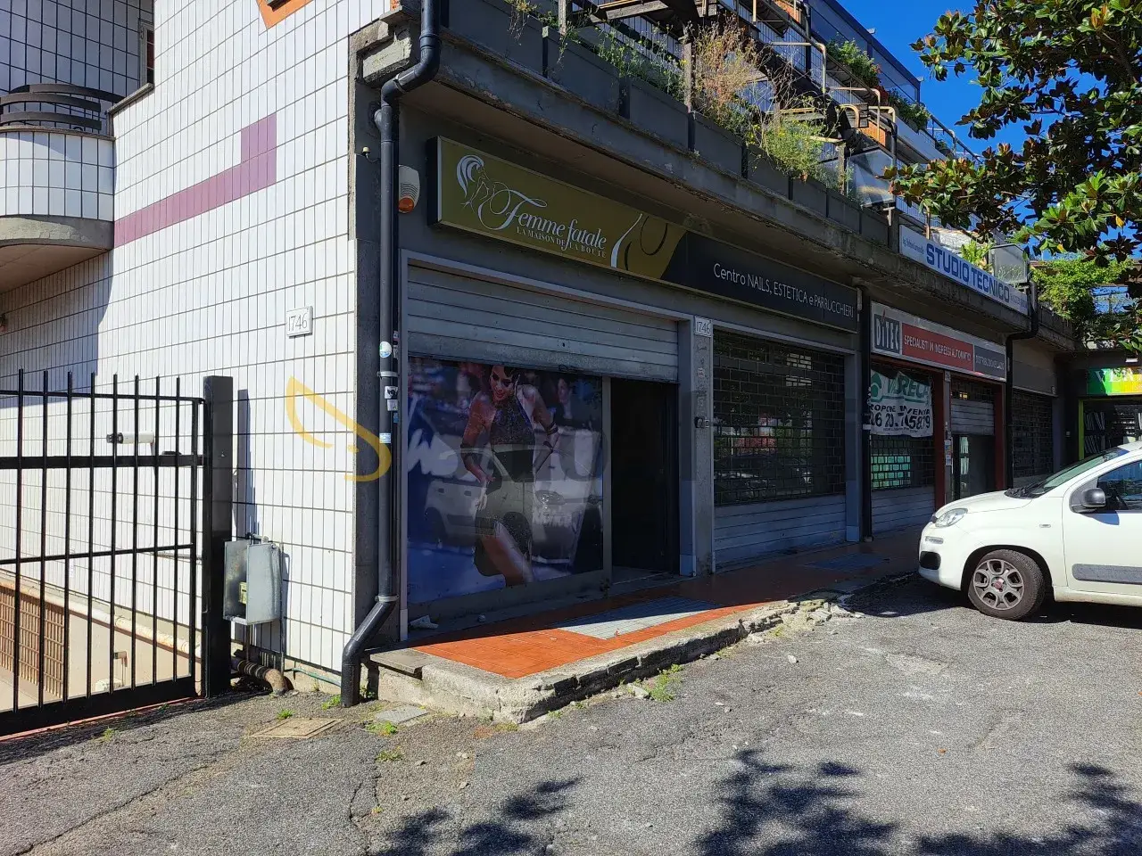 Negozio in Via Casilina 1746, Roma, {3} - Foto 2