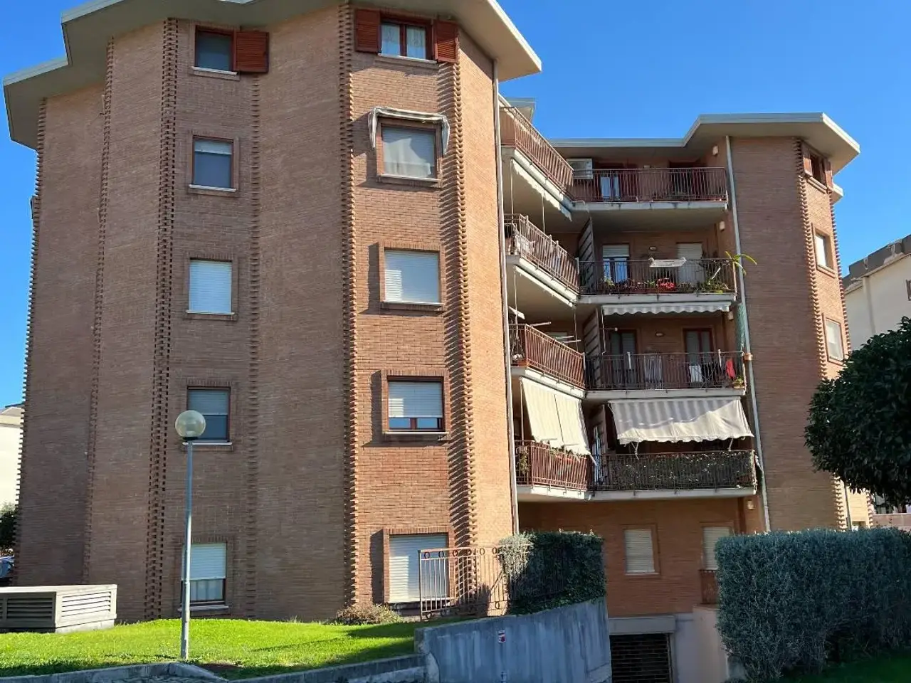 Ufficio in , Battipaglia, {3} - Foto 2