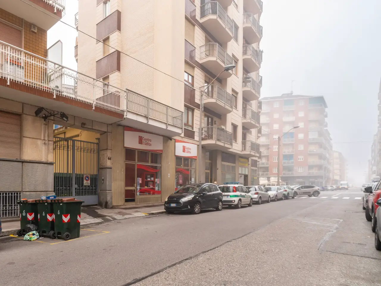 Negozio in Via Rovereto 62 , Torino, {3} - Foto 2