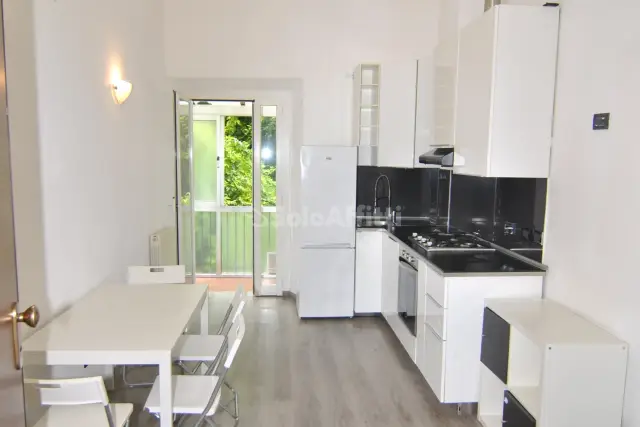 3-room flat in Corso Mazzini 26, Livorno - Photo 1