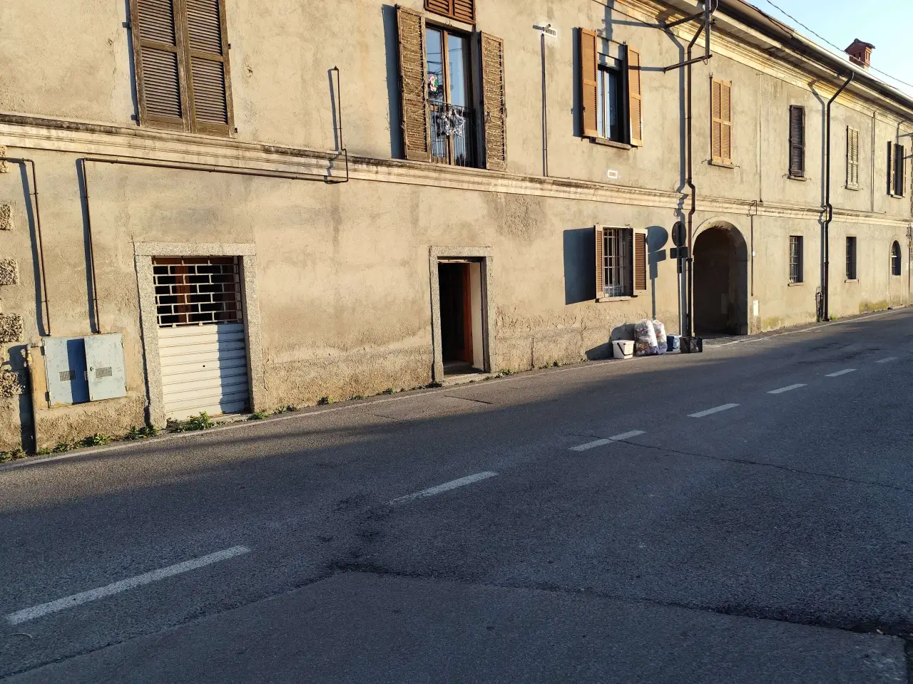 Magazzino in Via Urbano III, Inverigo, {3} - Foto 1