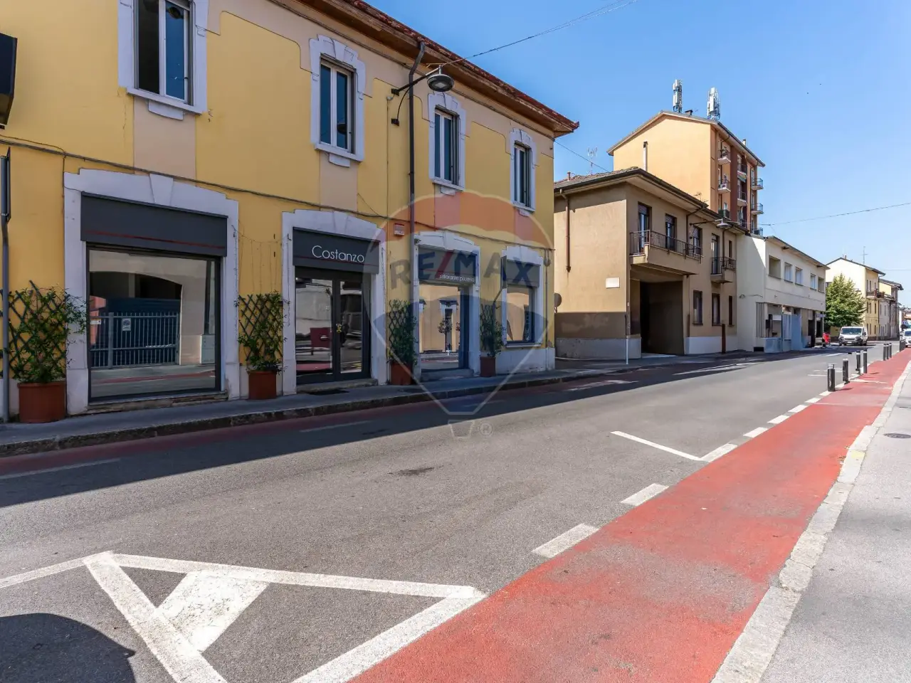 Negozio in Via Battisti 62, Carugate, {3} - Foto 1