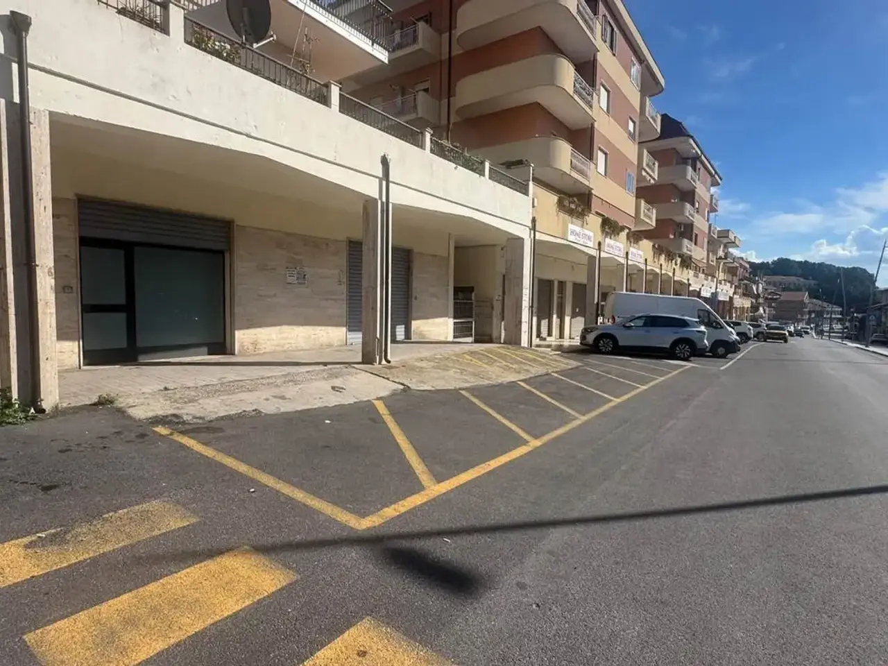 Magazzino in Via a. De Gasperi 80, Vibo Valentia, {3} - Foto 2