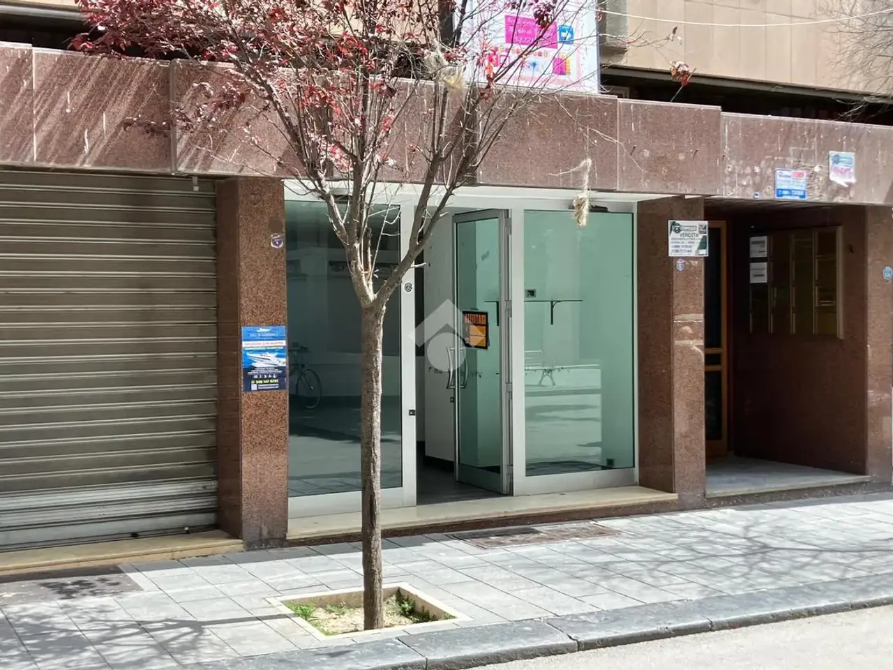 Negozio in Corso Vittorio Emanuele II 34, Foggia, {3} - Foto 2