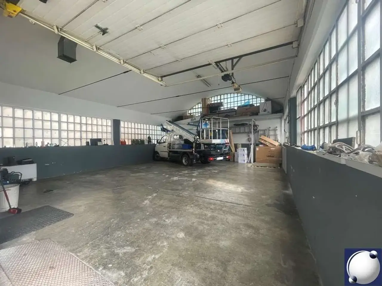 Magazzino in Via Appiani, Merone, {3} - Foto 1