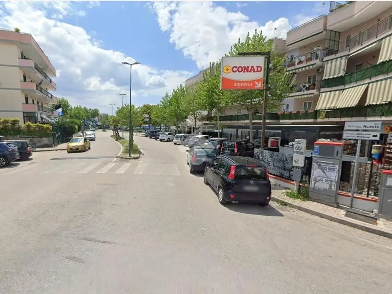 Magazzino in Viale dei Platani 19, Cercola, {3} - Foto 1
