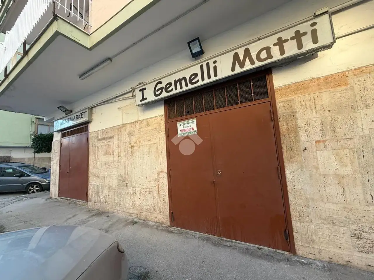 Negozio in Via Toscana 14, Marano Di Napoli, {3} - Foto 2