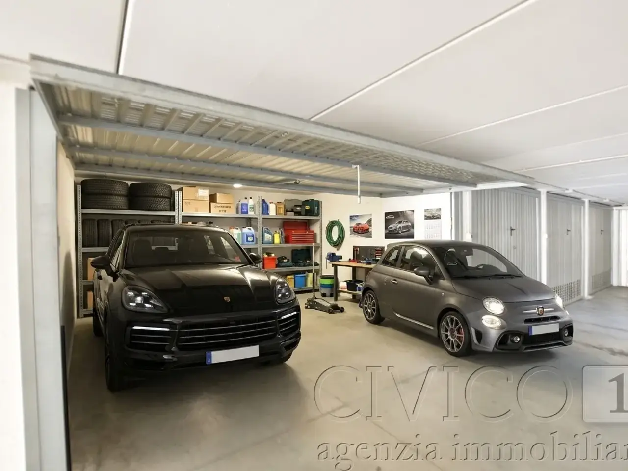 Parcheggio chiuso in Via Beato Pellegrino, Padova, {3} - Foto 1