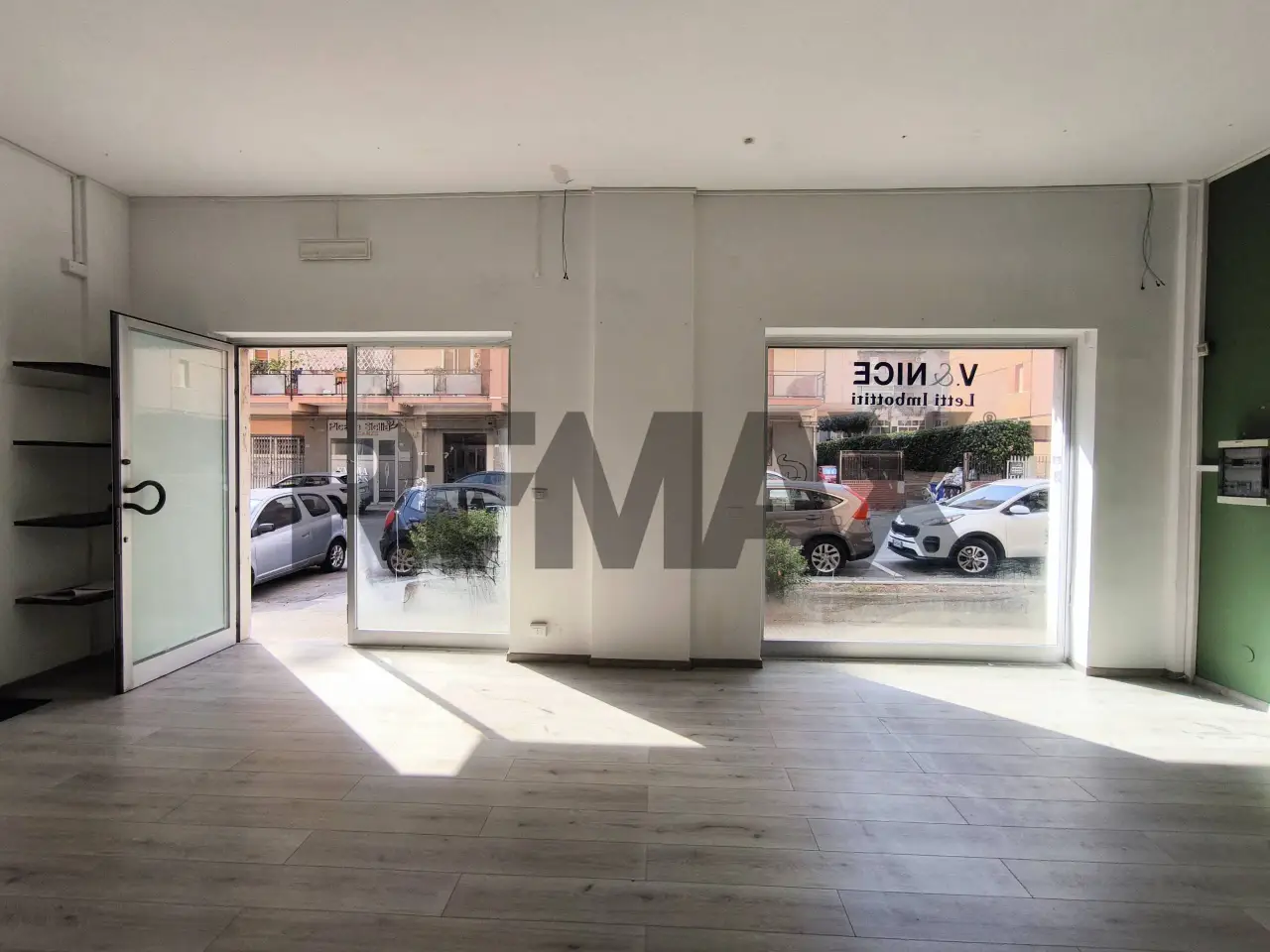 Negozio in Via Senatore Avvocato Edoardo di Giovanni 47/49, Siracusa, {3} - Foto 1