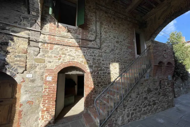 4-room flat in Via Umberto, Campagnatico - Photo 1