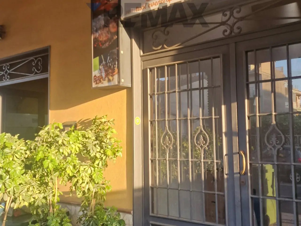 Negozio in Via Santa Maria La Stella 79, Aci Sant'Antonio, {3} - Foto 1