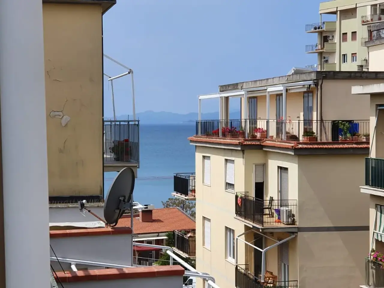 Magazzino in , Follonica, {3} - Foto 2