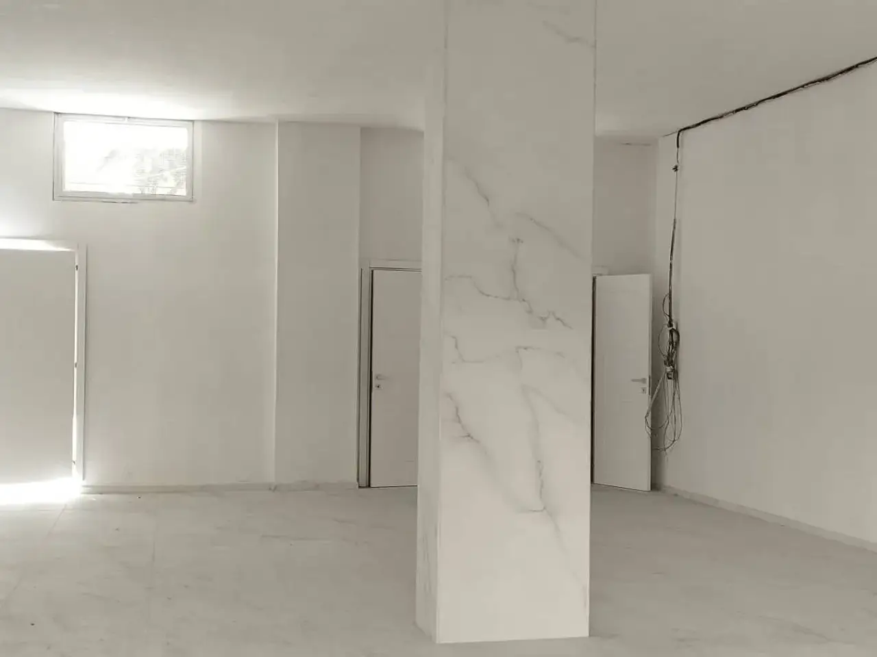 Esercizio commerciale in Via Francesco Arnaldi, Napoli, {3} - Foto 1