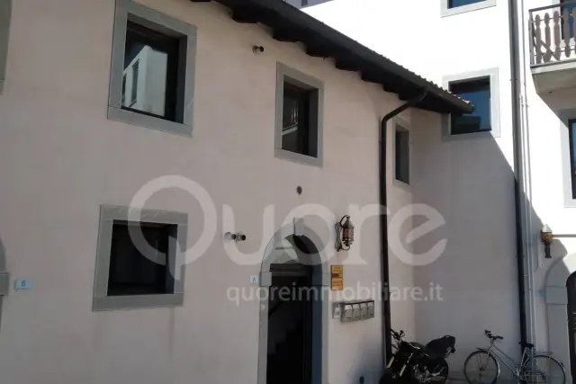 insertion image