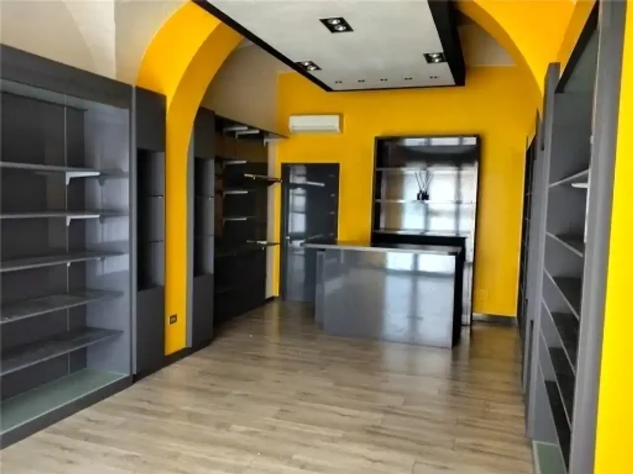 Negozio in , Empoli, {3} - Foto 1