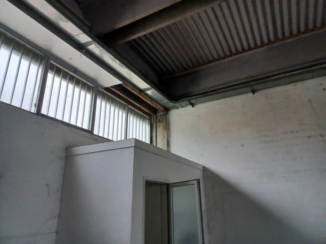 Capannone in Via Aurelia, Carrara, {3} - Foto 1