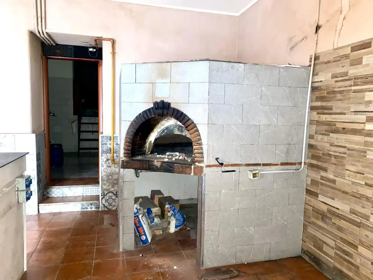 Negozio in Via Guglielmo Oberdan 155, Catania, {3} - Foto 1