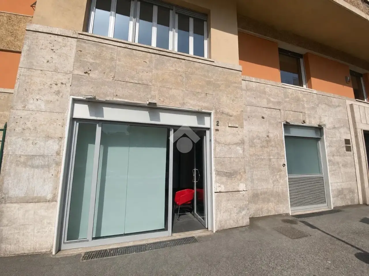 Negozio in Piazza Vescovio 2, Roma, {3} - Foto 1