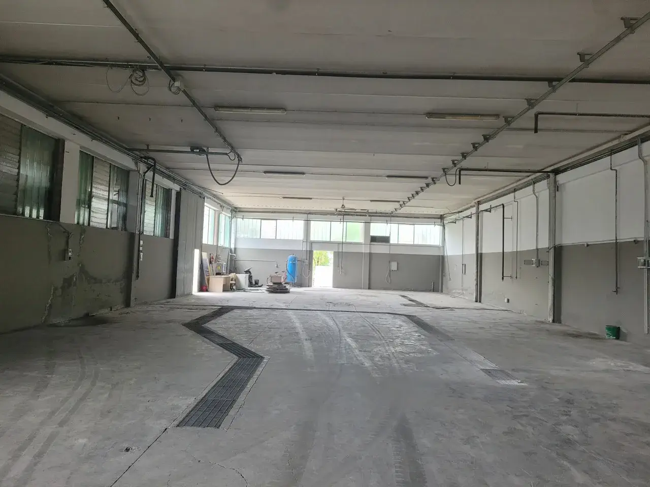 Capannone in , Maranello, {3} - Foto 1