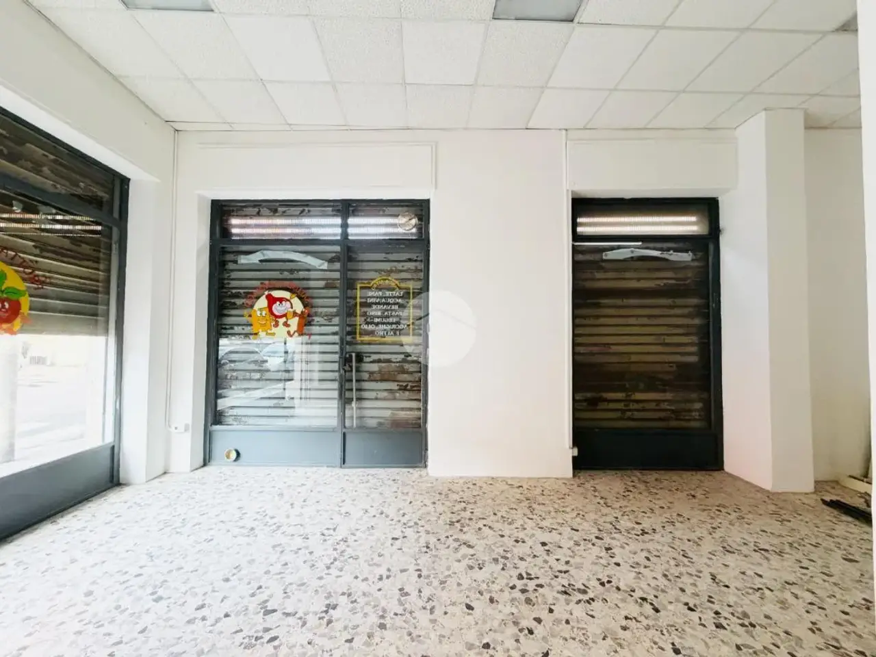 Negozio in Via Bernardino Luini 55, Torino, {3} - Foto 2