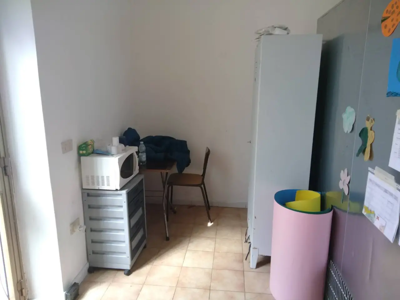 Esercizio commerciale in Via Emilia, Pisa, {3} - Foto 1