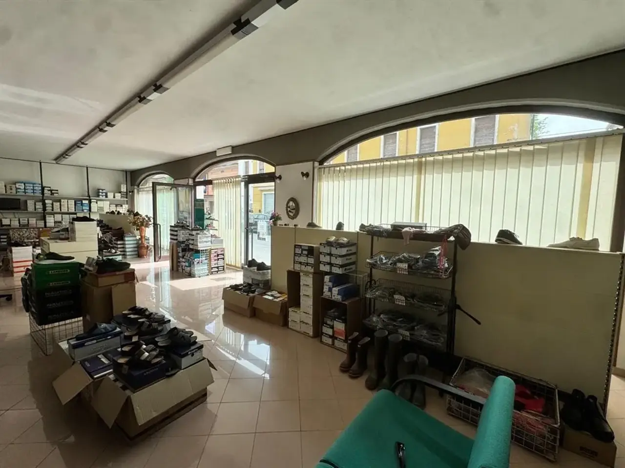 Negozio in Via Roma, Bagnolo San Vito, {3} - Foto 2