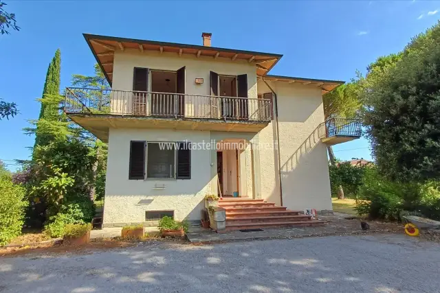 Villa in Via Michelangelo 16, Monte San Savino - Foto 1