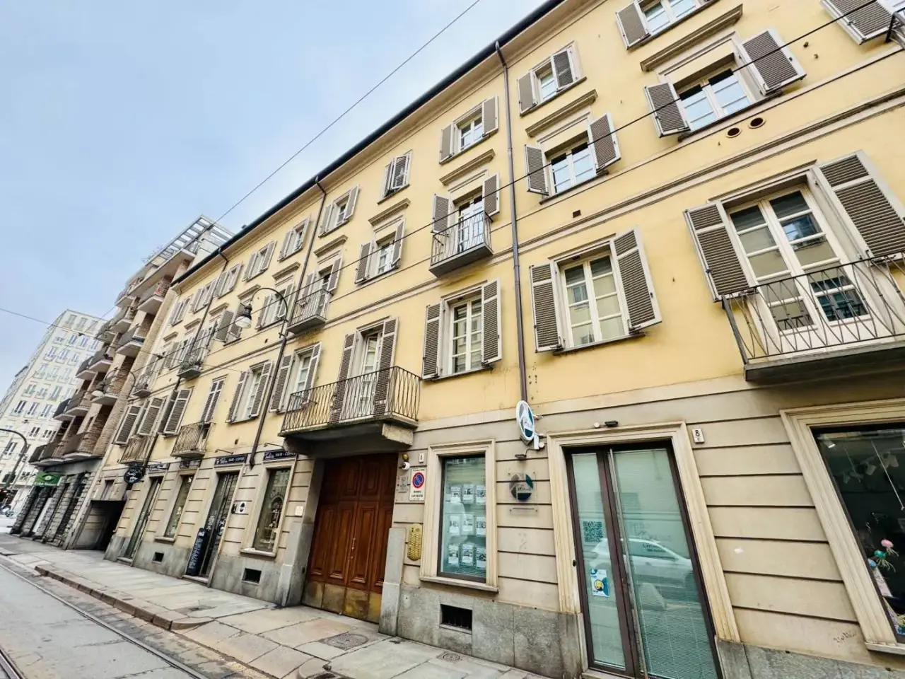 Negozio in Via Eusebio Bava 8, 10124, Torino, Torino, {3} - Foto 1