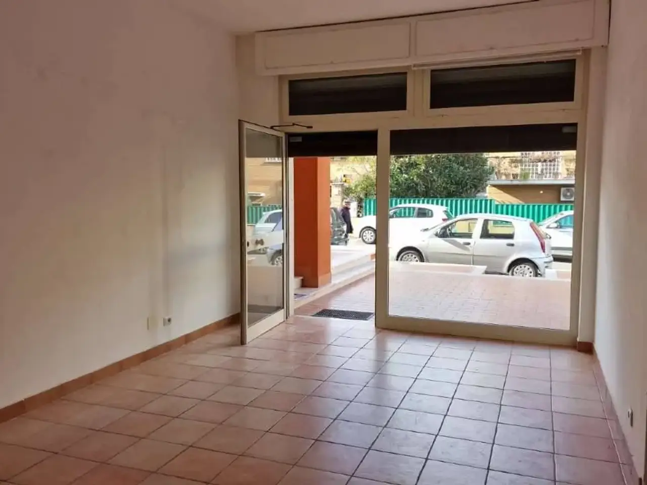 Locale commerciale in Via degli Adimari, Roma, {3} - Foto 1