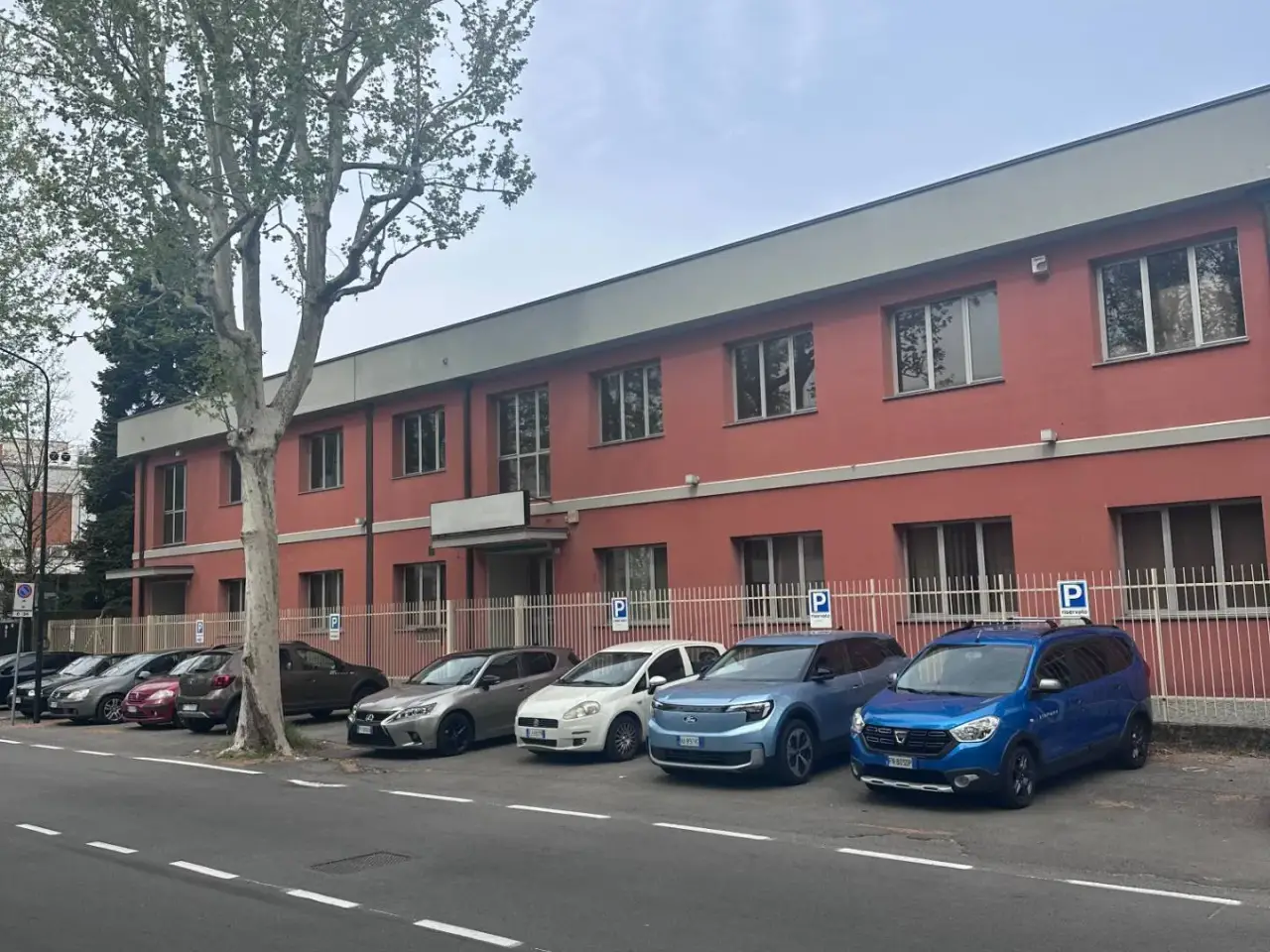 Capannone in Via dei Lavoratori 119/121, Cinisello Balsamo, {3} - Foto 1
