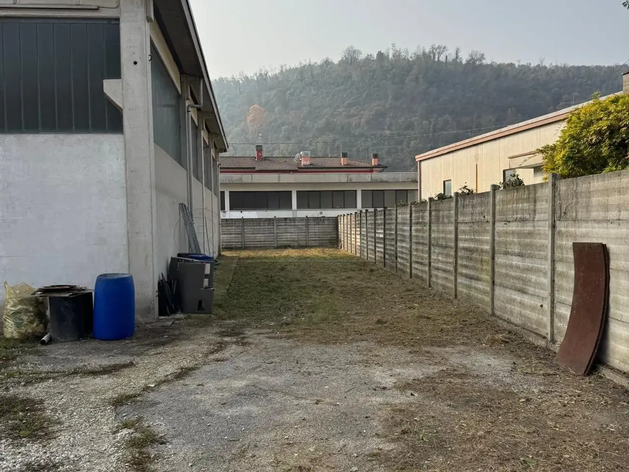 Capannone in , Arcugnano, {3} - Foto 1