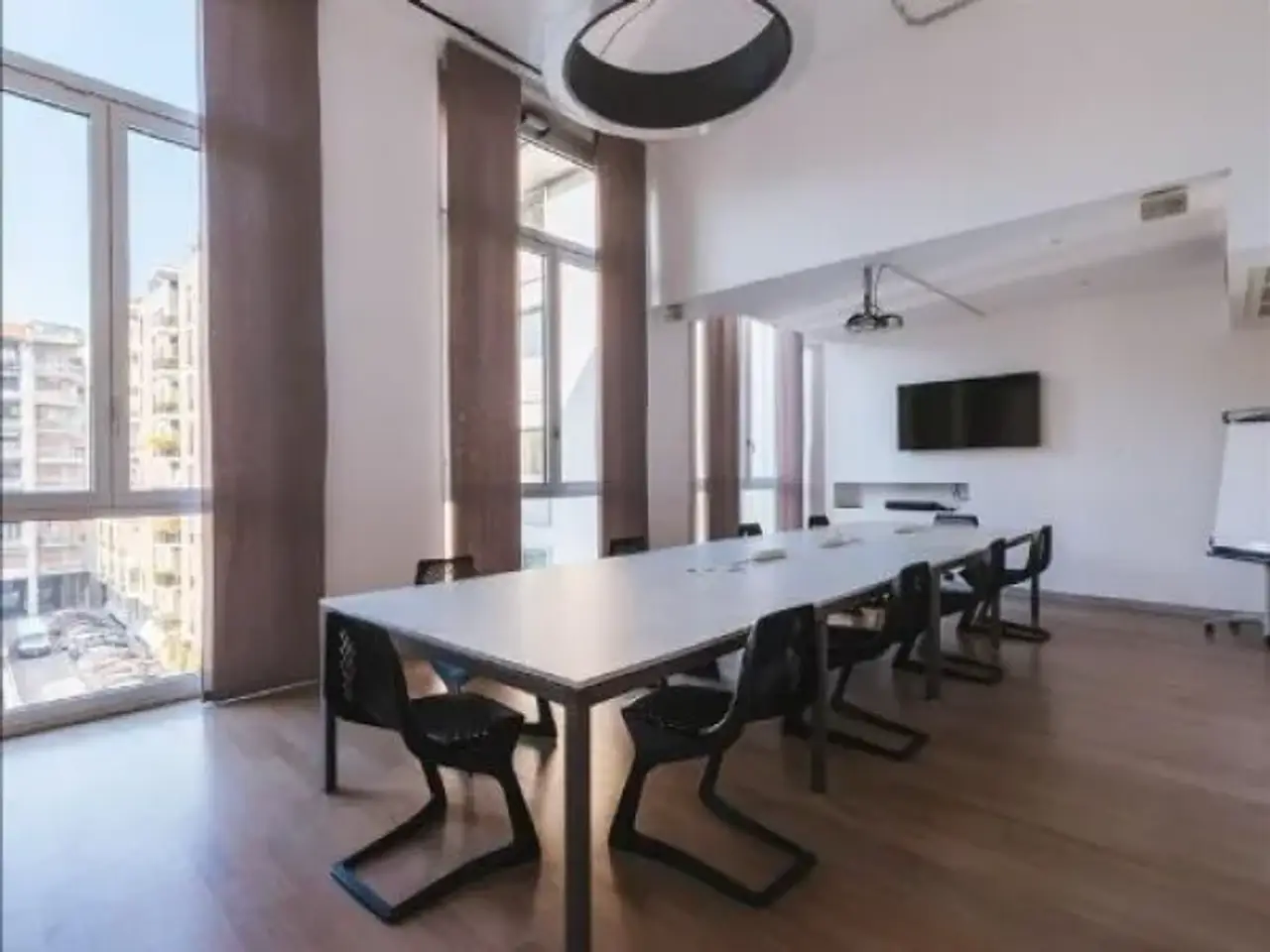 Ufficio in Via Niccolò Copernico 38, Milano, {3} - Foto 1