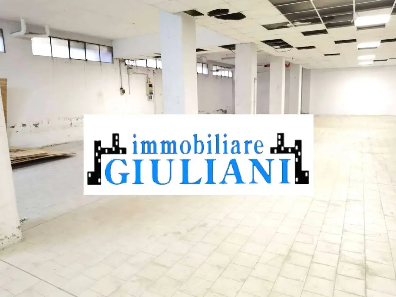 Magazzino in , Reggio Emilia, {3} - Foto 2