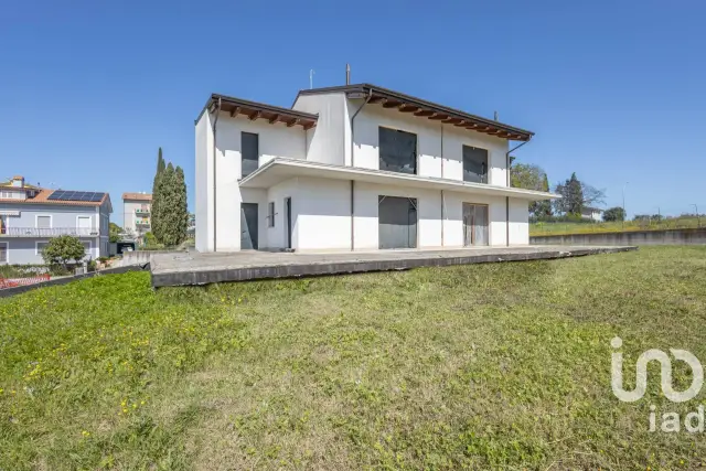 Villa in vendita, Via Sant'Ambrogio S.N.C., Osimo - Foto 1